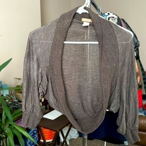 Gray cropped cardigan